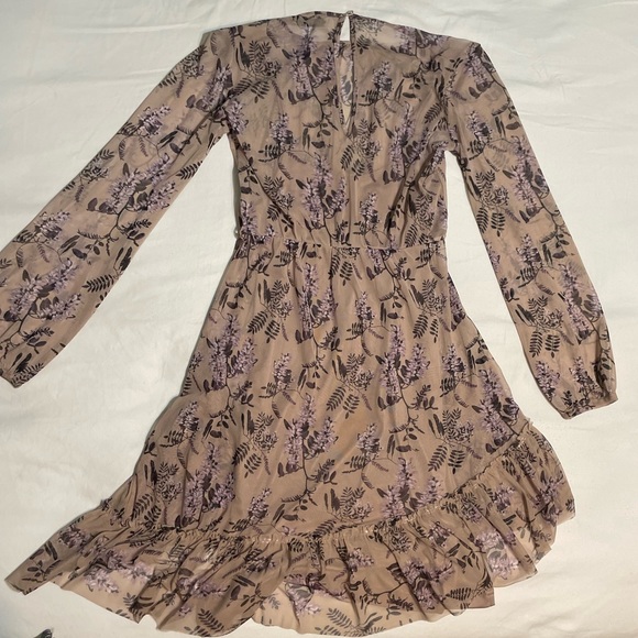 DEX mesh dress with attached slip✨ - Picture 2 of 7